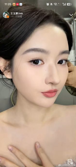 王玉雯除了这次红毯互动，还有哪些宠粉的‘逆应援’行为？