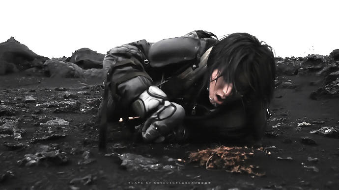 蔡徐坤《Colder》MV震撼全网：冰岛雪人成泪点，全网直呼“太好哭”