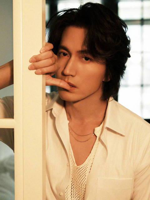 至少有五名湾湾艺人参加央视春晚彩排，目前新增言承旭