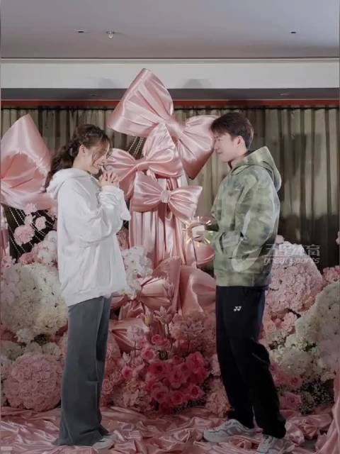 王昶钱天一从队友到家人马年携手再创佳绩