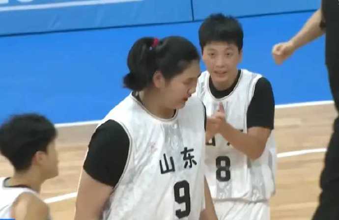 张子宇除了身高，在技术和体能训练上有哪些过人之处？