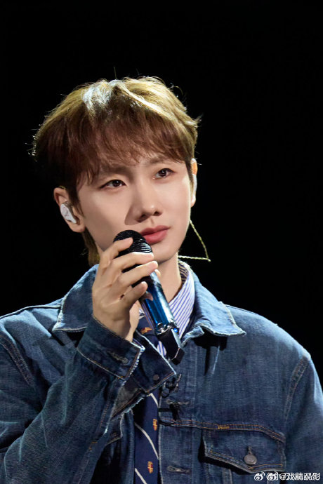 汪苏泷在声生不息收官舞台上的具体表现有哪些亮点？