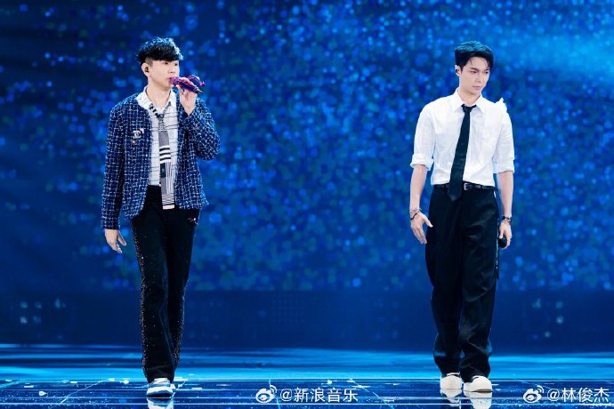 林俊杰张艺兴合作《翅膀》引发共鸣