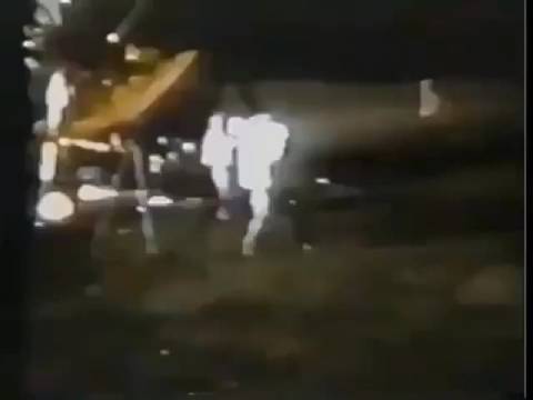 1971年2月6日阿波罗14号宇航员谢泼德月球挥杆创历史