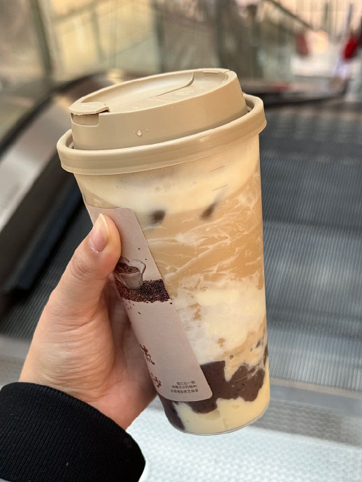 周翊然一招号召令，1分钱奶茶却让全国奶茶店瘫痪？