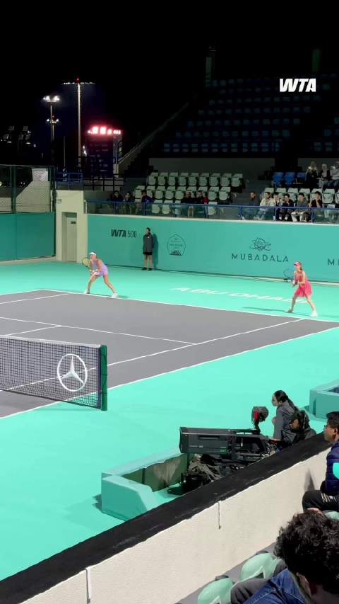 亚历山大洛娃阿布扎比单双打齐进决赛，即时排名重返前十