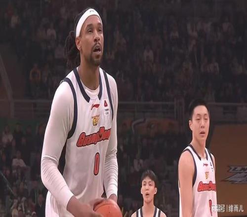 换帅的前奏广东“七冠教头”霸气放话，朱芳雨施压杜锋！