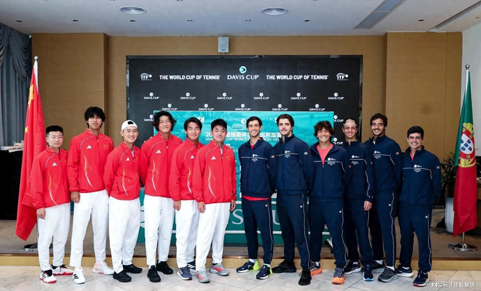 吴易昺2-0胜为中国队拿下戴维斯杯首胜,1-1平葡萄牙