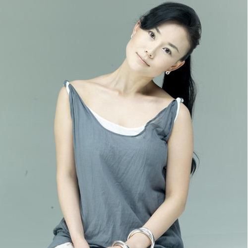 依然还是我歌词