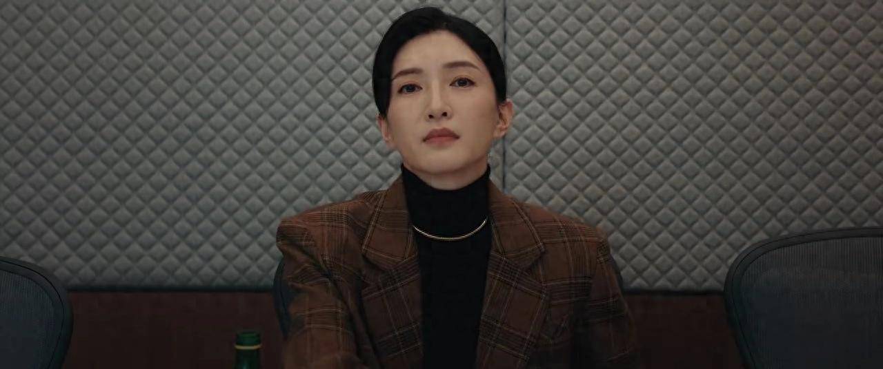 《夜色正浓》大结局：乔海伦猝死， 赵玫离婚升职， 齐又蓝成大赢家