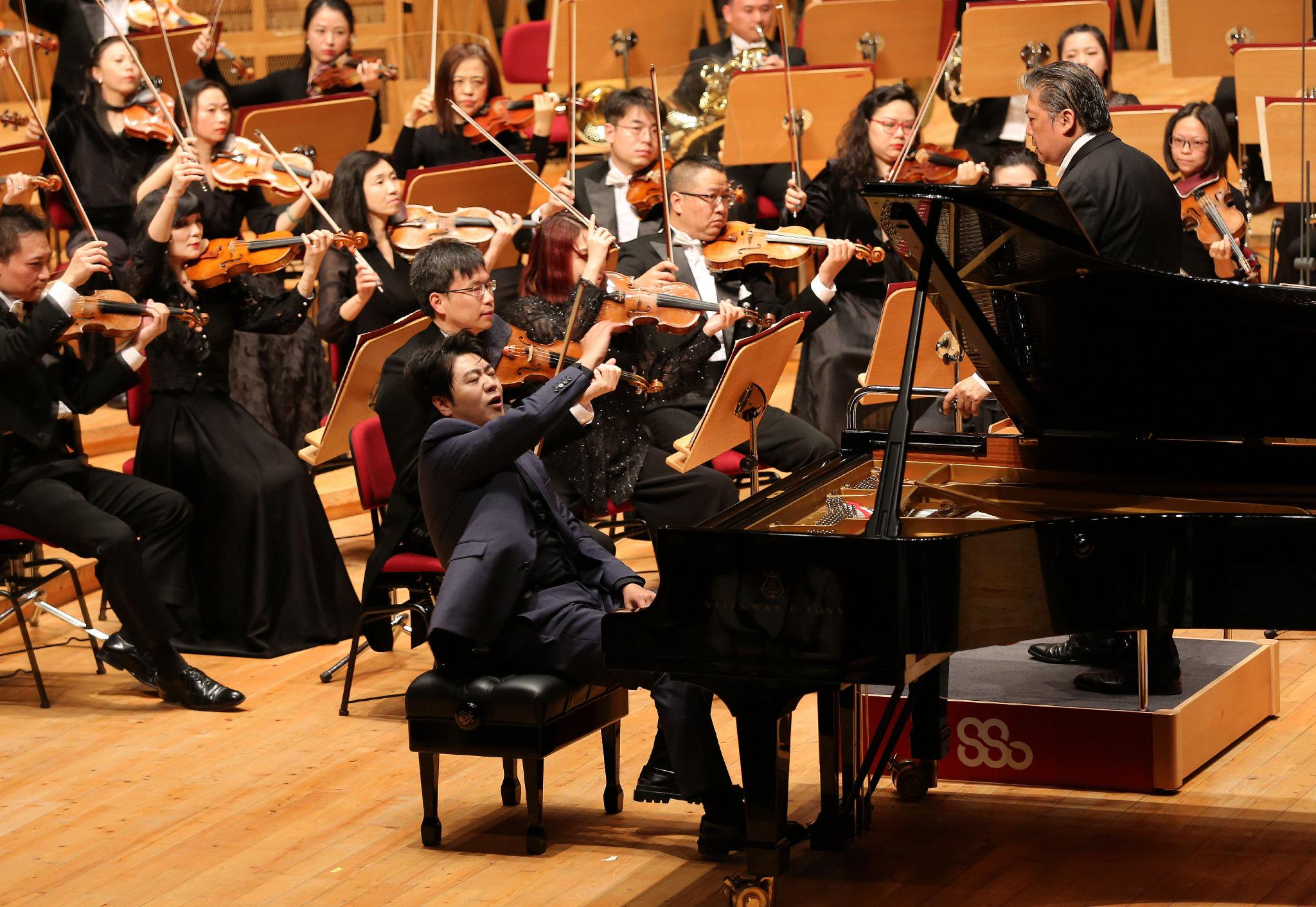 琴瑟和鸣《动物狂欢节》，郎朗吉娜让圣-桑的幽默生效了_文艺范-The Paper