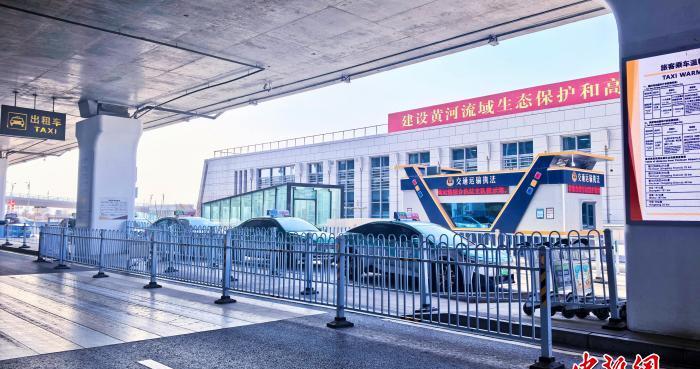 （新春走基层）银川机场多维发力 暖心护航春运团圆路