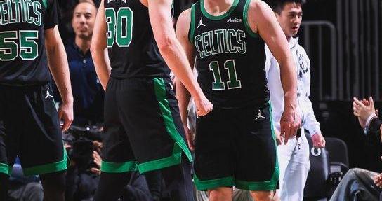 绿军逆转22分斩获5连胜！新援武神两双成奇兵 热火5人上双成摆设