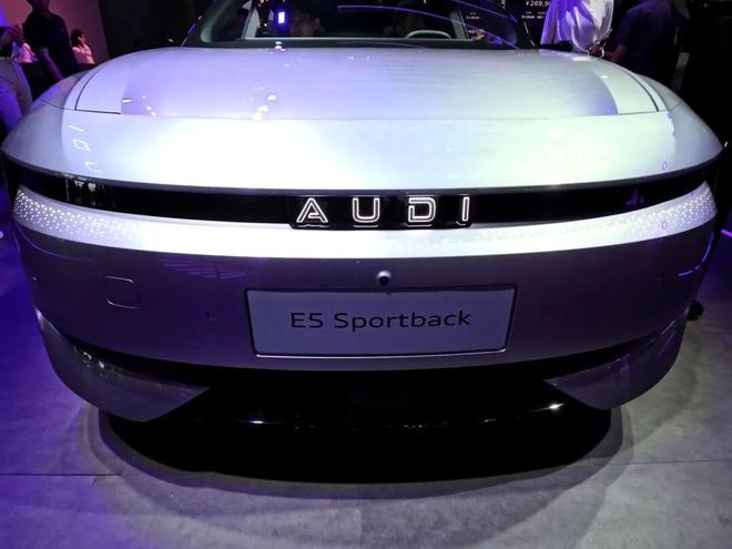 奥迪E5 Sportback丢掉“四个圈”的奥迪