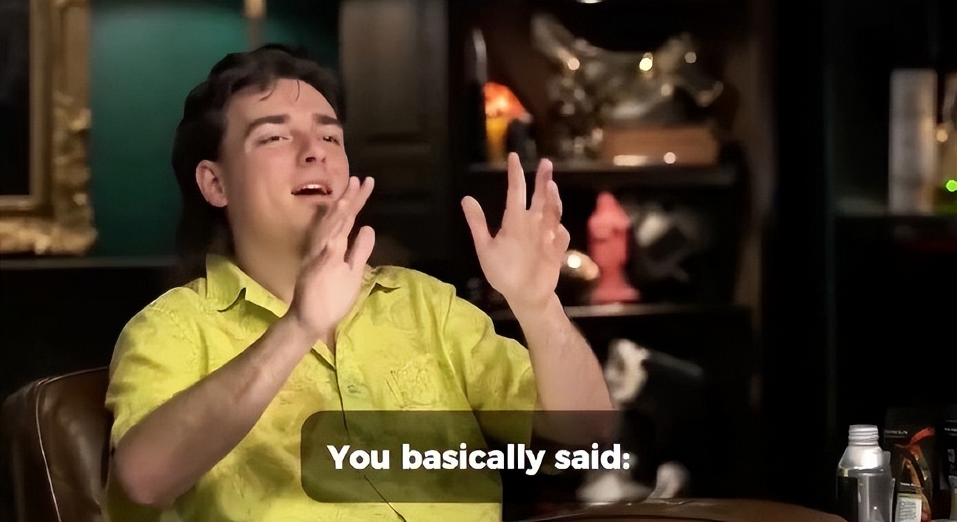 美国军火商上演降智闹剧，卷尺量歼35模型，就敢断言中国战机不行