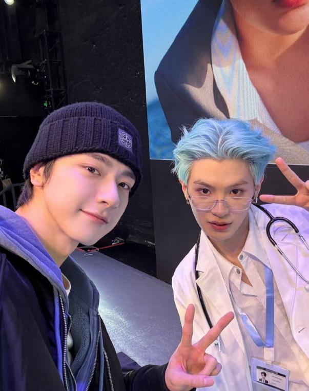 黄明昊演唱会含友量超高，杨超越当嘉宾，林一突袭签售会迷弟上身