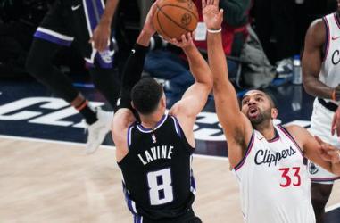 狂送11连败！真该解散了，伦纳德轰31+9+7，但你也该离开快船了