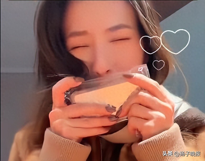 《花千骨》女演员13年前买白银存保险箱后遗忘，开箱取出500g白银和100g黄金：金条赚了“小十万”