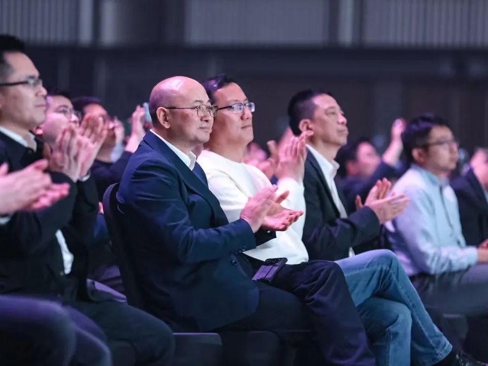 六大领先技术实现自主智能跃迁 江汽集团携手华为勇攀科技高峰 —— JAC江淮集团官网