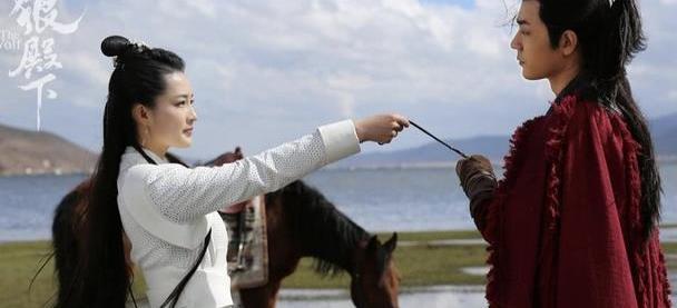 肖战李沁《狼殿下》,李沁甜美,辛芷蕾雷人,却挡不住她的美