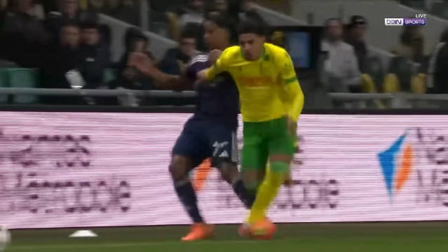 恩德里克租借里昂5场5球1助后染红，VAR认定严重犯规