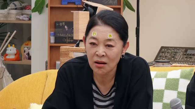 毛不易被硬控的一天，被倪萍蔡明轮番开大，孩吓傻了