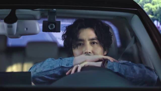 女总遭诬陷受贿怒扇对方耳光