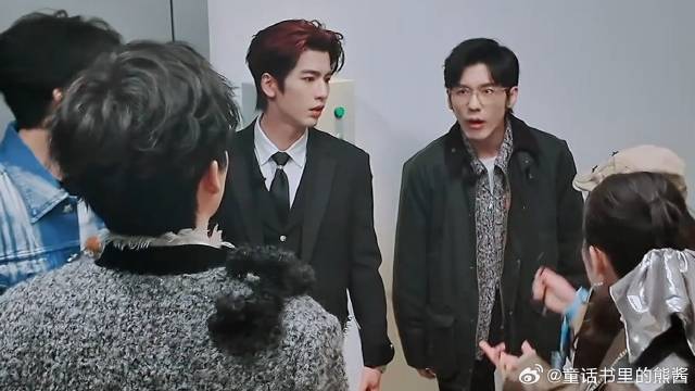 白宇太搞笑了，激动地直接嘴瓢了，热巴直接被可爱到了丨开推