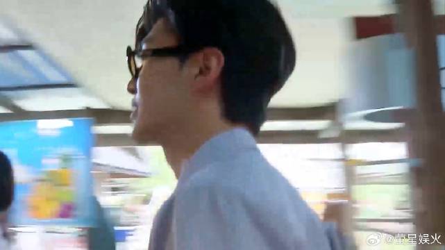 杨颖前面跑范丞丞后面追 范丞丞：我感觉我在遛你，绝了！