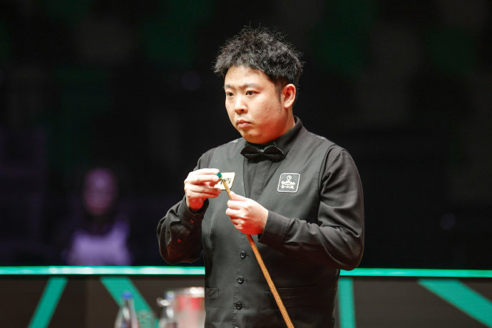 赵心童单杆145分破赛会纪录！抢走肖国栋1万英镑奖金