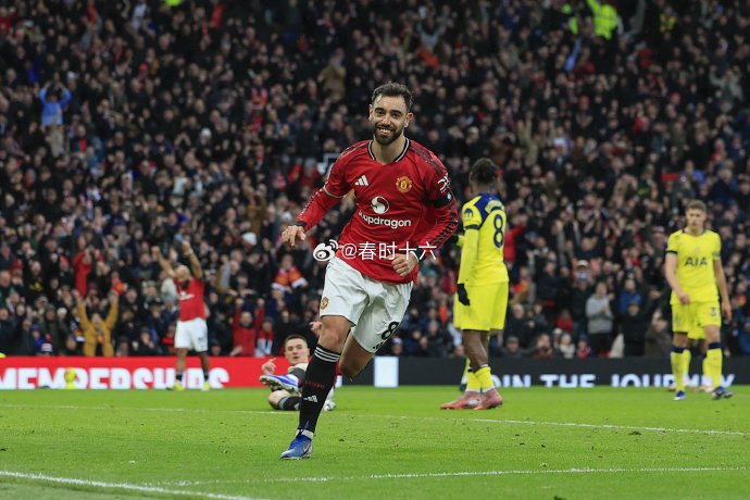 卡里克一招激活B费！解放十号位后，曼联“魔术师”归来