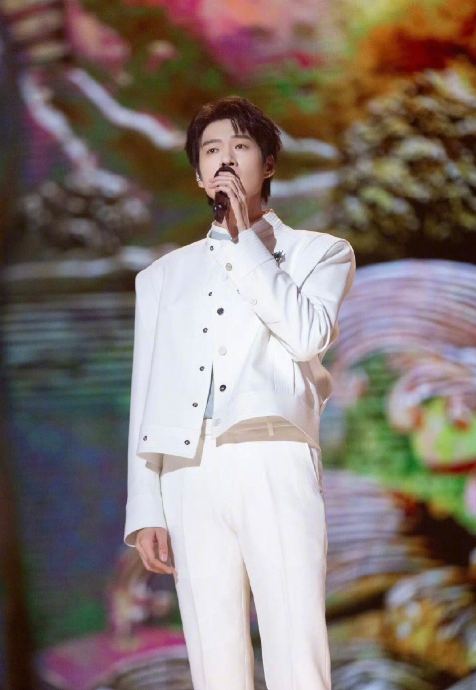 网友如何评价魏大勋的“时光行者”表演和他演技、唱功的融合？