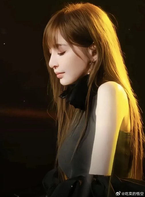 王心凌过去几段感情经历中，具体遭遇过哪些背叛和伤害？