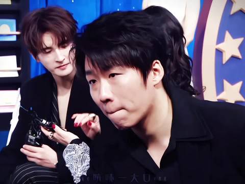 王天放镜头切换娜扎引热议，微博之夜爆款创作大赛现冲击感