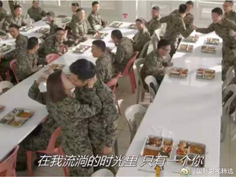 一直觉得金智媛长得有点像金栽经