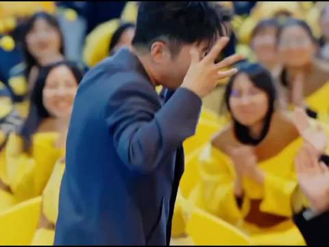 杨迪模仿舞蹈精准如原版，魏大勋笑称给人留口饭