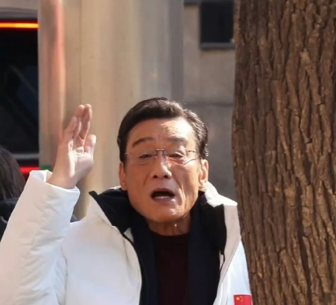 丁禹兮和李现在彩排现场的真实状态和路透照片是怎样的？