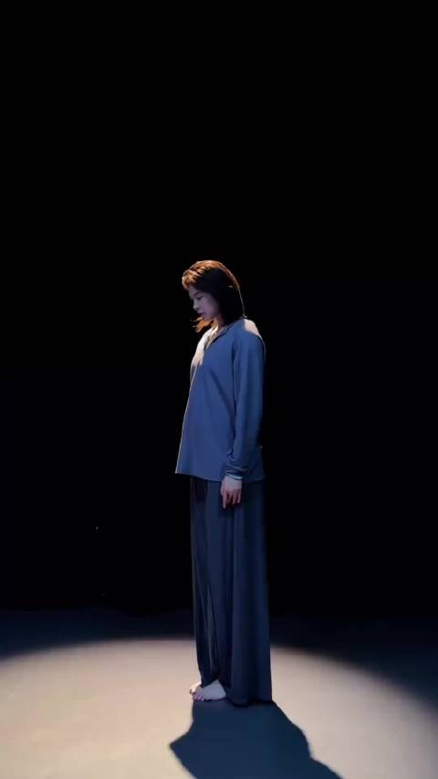 吴艳妮田径舞蹈双优展现多才多艺