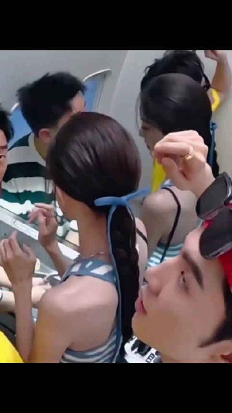 娜扎陈哲远合作旅行节目引关注