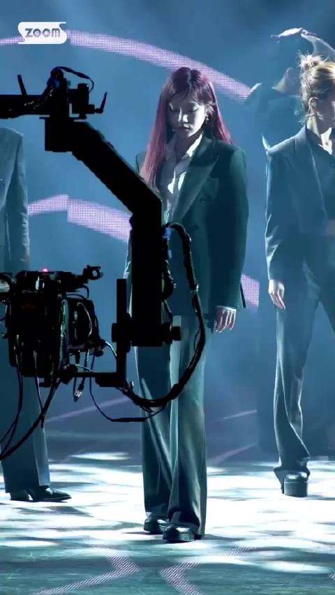 宋雨琦SBS西服版mono高清直拍