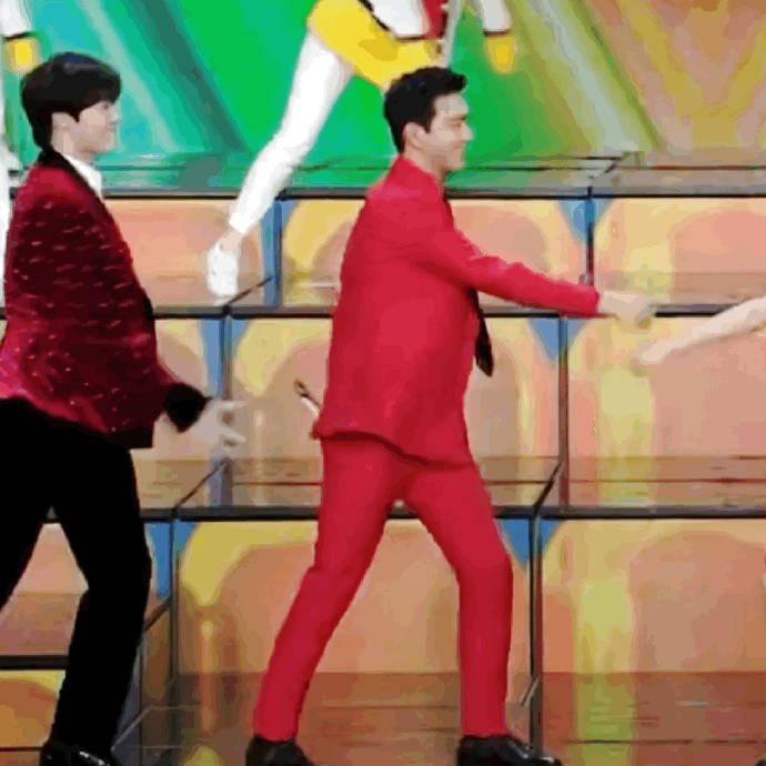 本次春晚，李现是否会再次融合武汉元素进行表演？