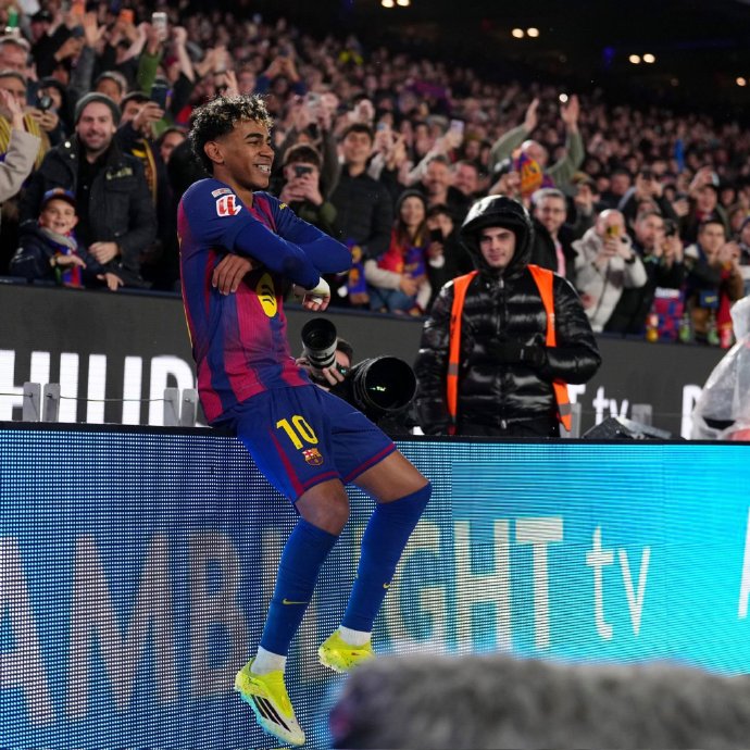 在这场3-0的胜利中，巴塞罗那队除了亚马尔，还有哪些球员有进球或关键表现？