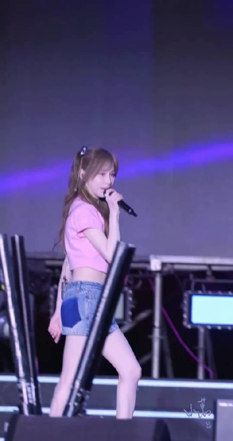 王心凌《第一次爱的人》这是40岁年龄？天呐