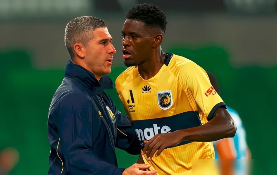 黑风双煞就位！北京国安签下法国边路“尖刀”，曾是蒙帅昔日爱将