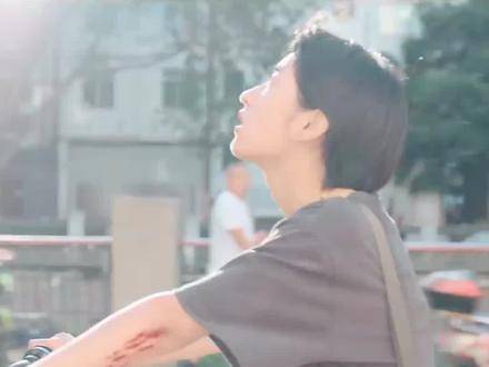 每位观众心中都会浮现独属的答案，愿你在抉择关头，既果敢又笃定