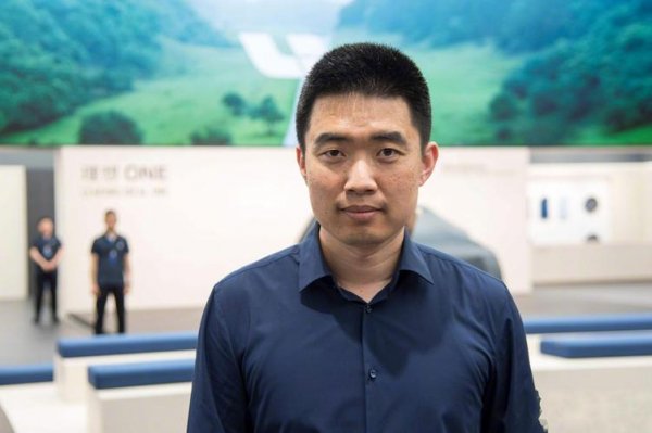 李想称用“硬扛”来回应污蔑和诽谤 回应05年身家过亿传闻