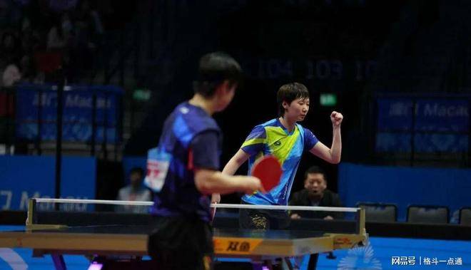 原创孙颖莎失冠引讨论,邓亚萍点评,王曼昱坦言无包袱制胜