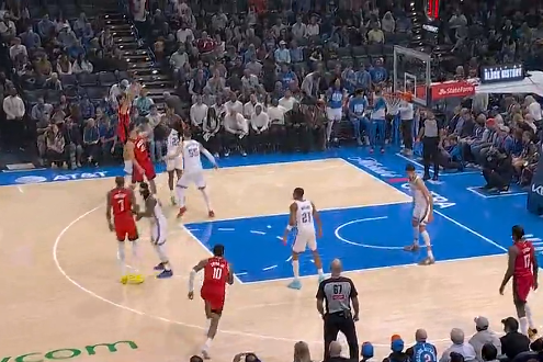 不辱使命！谢泼德被提上首发，本场第一次出手三分命中