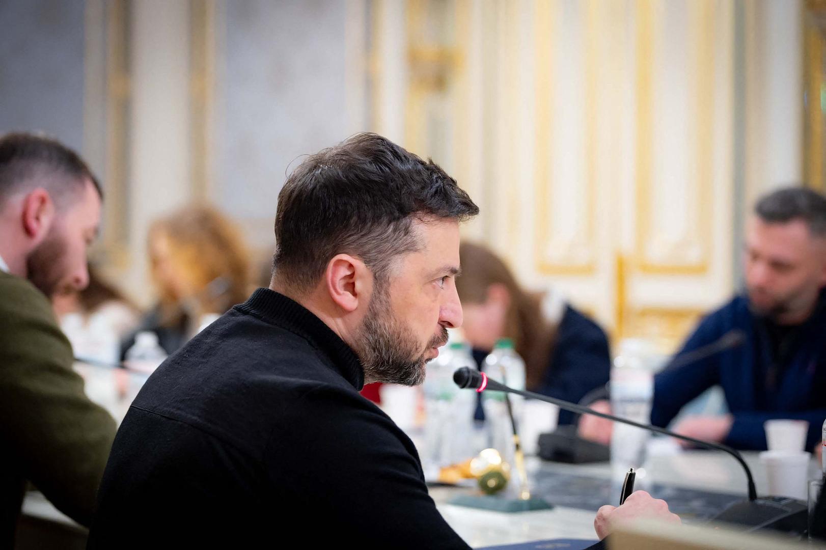 6月！美划定俄乌冲突结束最后期限？知情人：美国很急 泽连斯基：俄提12万亿经济方案