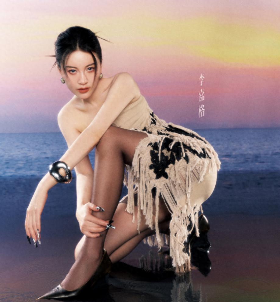 李嘉格:参加好声音没夺冠,转身嫁给爱奇艺总裁,活成了人生赢家